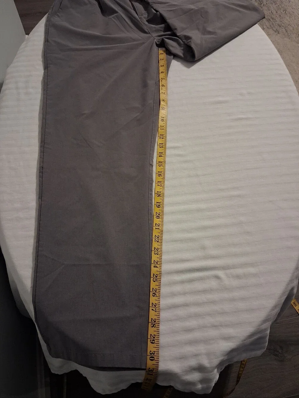 Men's Gray Gold Pants With Size 38